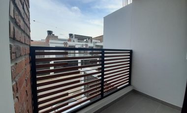 casa en venta en niza. Cod V2709