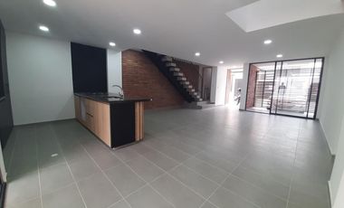 casa en venta en niza. Cod V2709