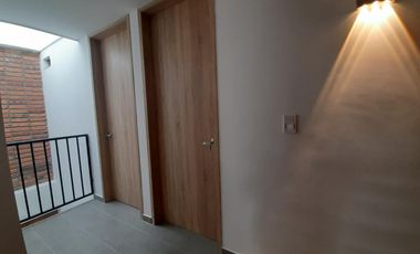 casa en venta en niza. Cod V2709