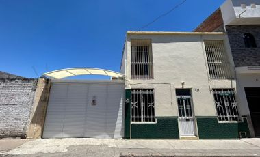 CASA EN VENTA ABASOLO