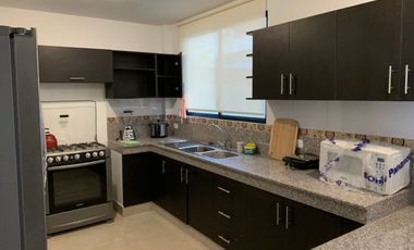 ALQUILER CASA AMOBLADA EN NAPOLI