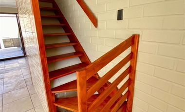 Casa en venta de 2 dorm. en Colina