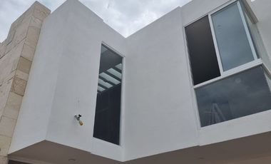 Casa en Venta Aguascalientes en coto San Charbel