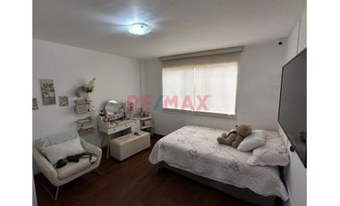 🏡🏢 Casa En Venta Con Parámetros Para 5 Pisos | 160 M² | San Juan De Miraflores | Excelente Inversión 💰📈