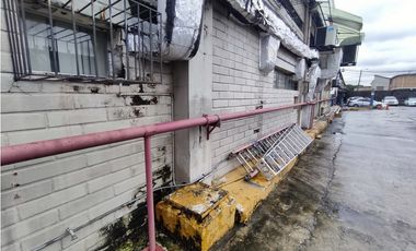 AV CARLOS JULIO SE VENDE PROPIEDAD 100% COMERCIAL