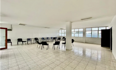 AV CARLOS JULIO SE VENDE PROPIEDAD 100% COMERCIAL