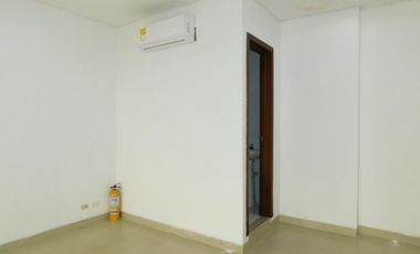 local en arriendo en santa lucia. Cod A84636