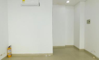 local en arriendo en santa lucia. Cod A84636