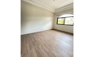 SE VENDE CASA EN COSTA DEL ESTE