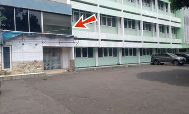 Kantor di Tebet, 2Lt, Parkir Luas Area Komersial Tebet Barat