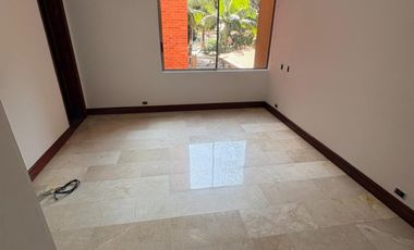 apartamento en arriendo en laureles. Cod A514381