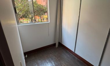 apartamento en arriendo en laureles. Cod A514381