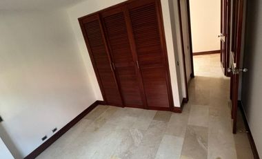 apartamento en arriendo en laureles. Cod A514381