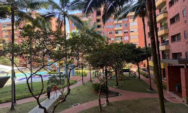 apartamento en arriendo en laureles. Cod A514381