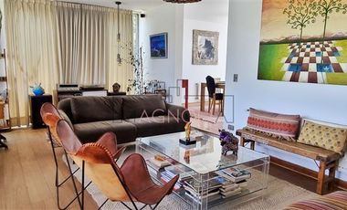 Casa en venta de 4 dorm. en Colina