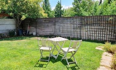 Casa en venta de 4 dorm. en Colina