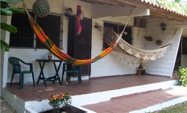 ALQUILER CASA AMOBLADA NUEVA GORGONA