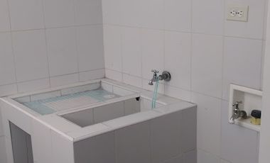 apartaestudio en venta en edf altos de rosales. Cod V2167