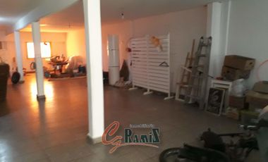 Local Y Casa En Venta Dolores Huici 2910 Hurlingham