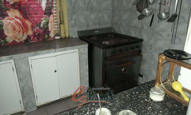 Local Y Casa En Venta Dolores Huici 2910 Hurlingham