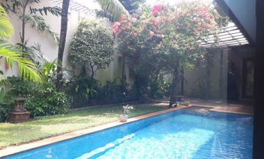 For Rent 6BR Modern Balinese-style House at Cipete
