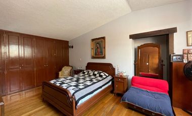 CASA EN VENTA  LOMAS SAN ANGEL INN CON SEGURIDAD