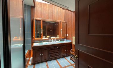 CASA EN VENTA  LOMAS SAN ANGEL INN CON SEGURIDAD