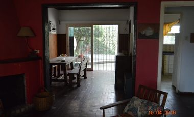 VENTA DE HERMOSA CASA DE ESTILO EN MIRAMAR