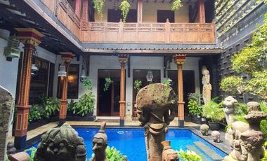 DIJUAL RUMAH ETNIK JAWA KLASIK at Jl LEBAK BULUS, JAKSEL