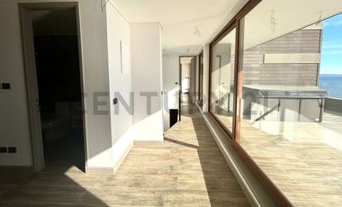 Exclusivo Dúplex con vistas panorámicas al lago y terrazas en doble altura