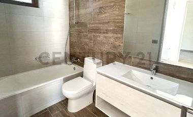 Exclusivo Dúplex con vistas panorámicas al lago y terrazas en doble altura