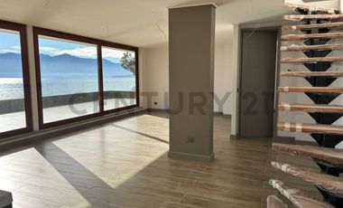 Exclusivo Dúplex con vistas panorámicas al lago y terrazas en doble altura