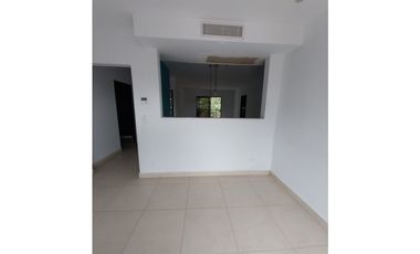 SE VENDE APARTAMENTO EN CLAYTON