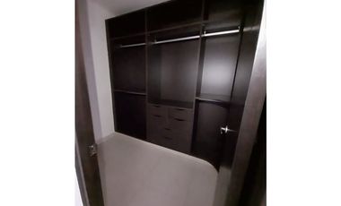 SE VENDE APARTAMENTO EN CLAYTON