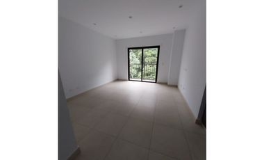 SE VENDE APARTAMENTO EN CLAYTON