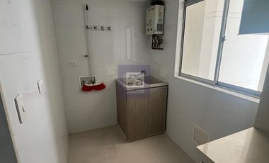 COD. 6169 - SE ARRIENDA APARTAMENTO - BARRIO: CACIQUE