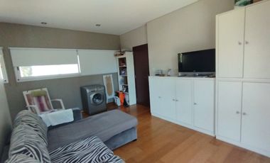 Casa en venta en Quilmes Este