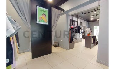 ARRIENDO CASA COMERCIAL - METRO LOS LEONES