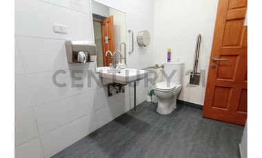 ARRIENDO CASA COMERCIAL - METRO LOS LEONES