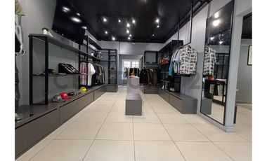 ARRIENDO CASA COMERCIAL - METRO LOS LEONES