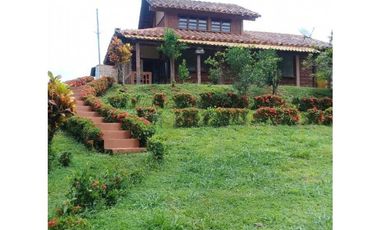 Se vende cabaña con (1hectarea) nunca antes vista