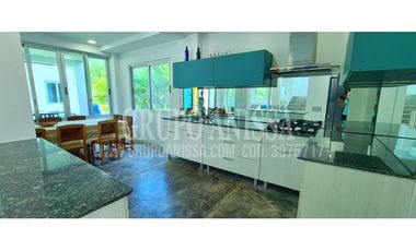Se Vende Espectacular Casa de Playa en Coronado!