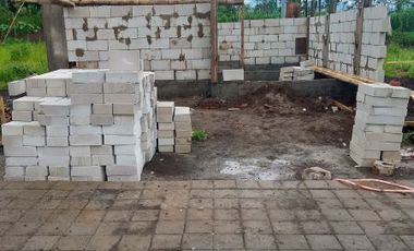 Hunian Konsep villa di Landungsari, Malang