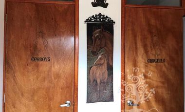 FINCA EN VENTA  AMUEBLADA A TODO LUJO!