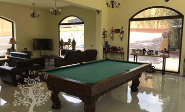 FINCA EN VENTA  AMUEBLADA A TODO LUJO!