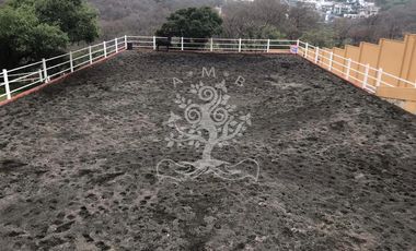 FINCA EN VENTA  AMUEBLADA A TODO LUJO!