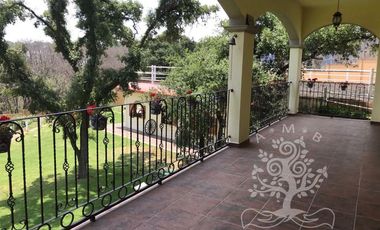 FINCA EN VENTA  AMUEBLADA A TODO LUJO!