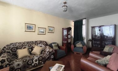 casa en venta en barrio blanco. Cod V15801