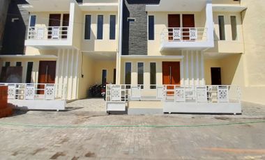 Rumah minimalis 2 lantai baru dalam cluster di jln Kabupaten