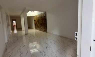 casa en arriendo en el limonar. Cod A124465